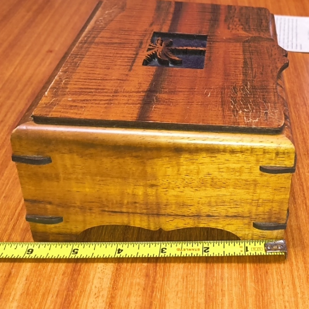 Hawaiian Koa Wood Jewelry Box With Lift Out Tray. - Picture 5 of 11